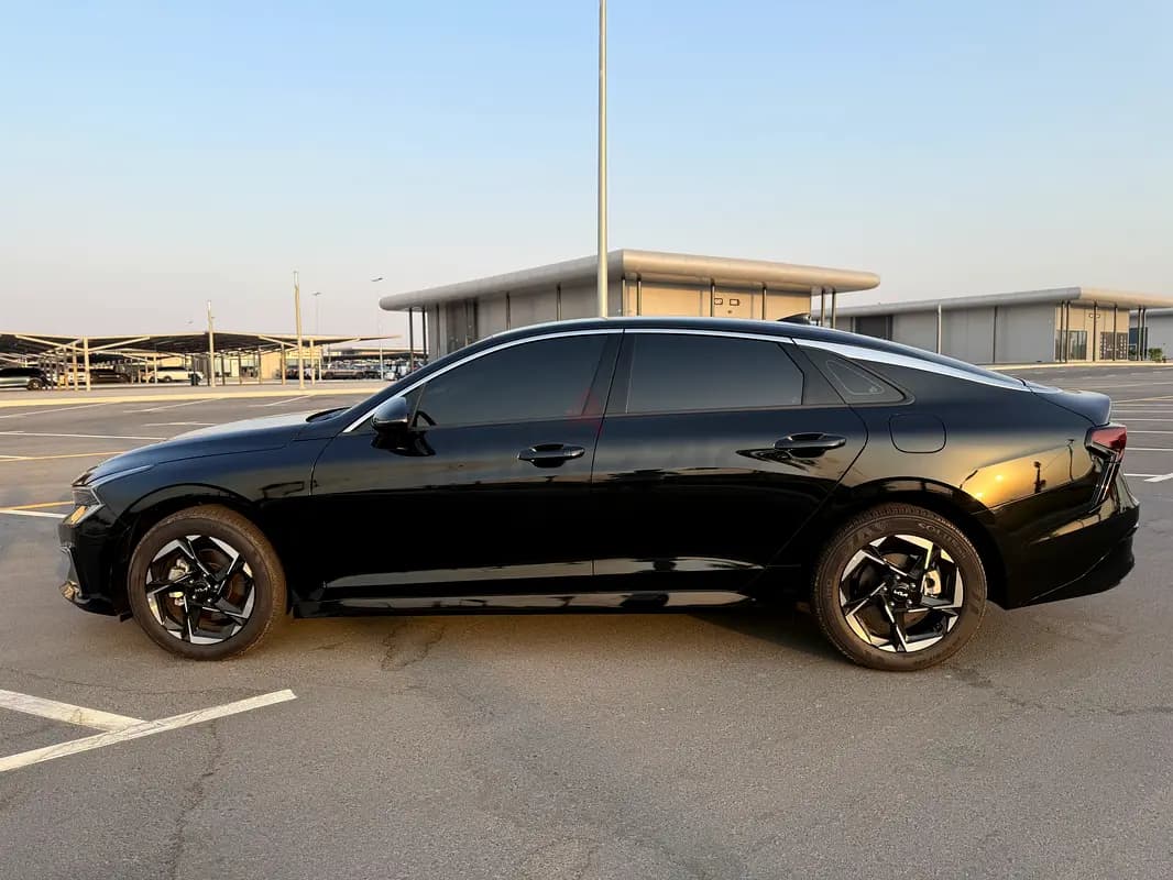 Kia K5 LX - تصویر ۳
